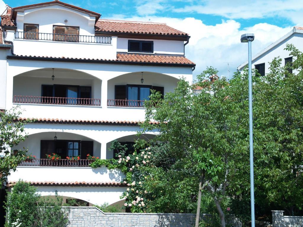 Apartments Frank Ровинь Экстерьер фото